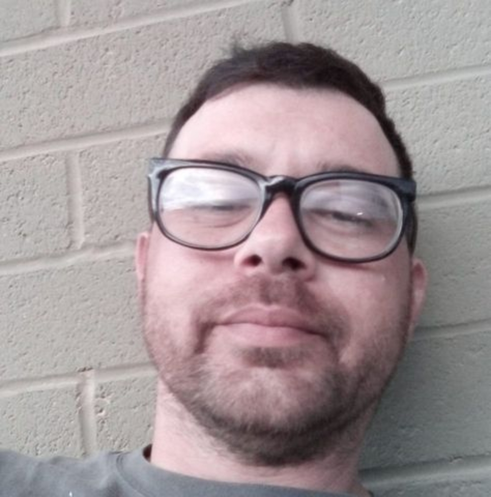 Meet your Posher, Robert